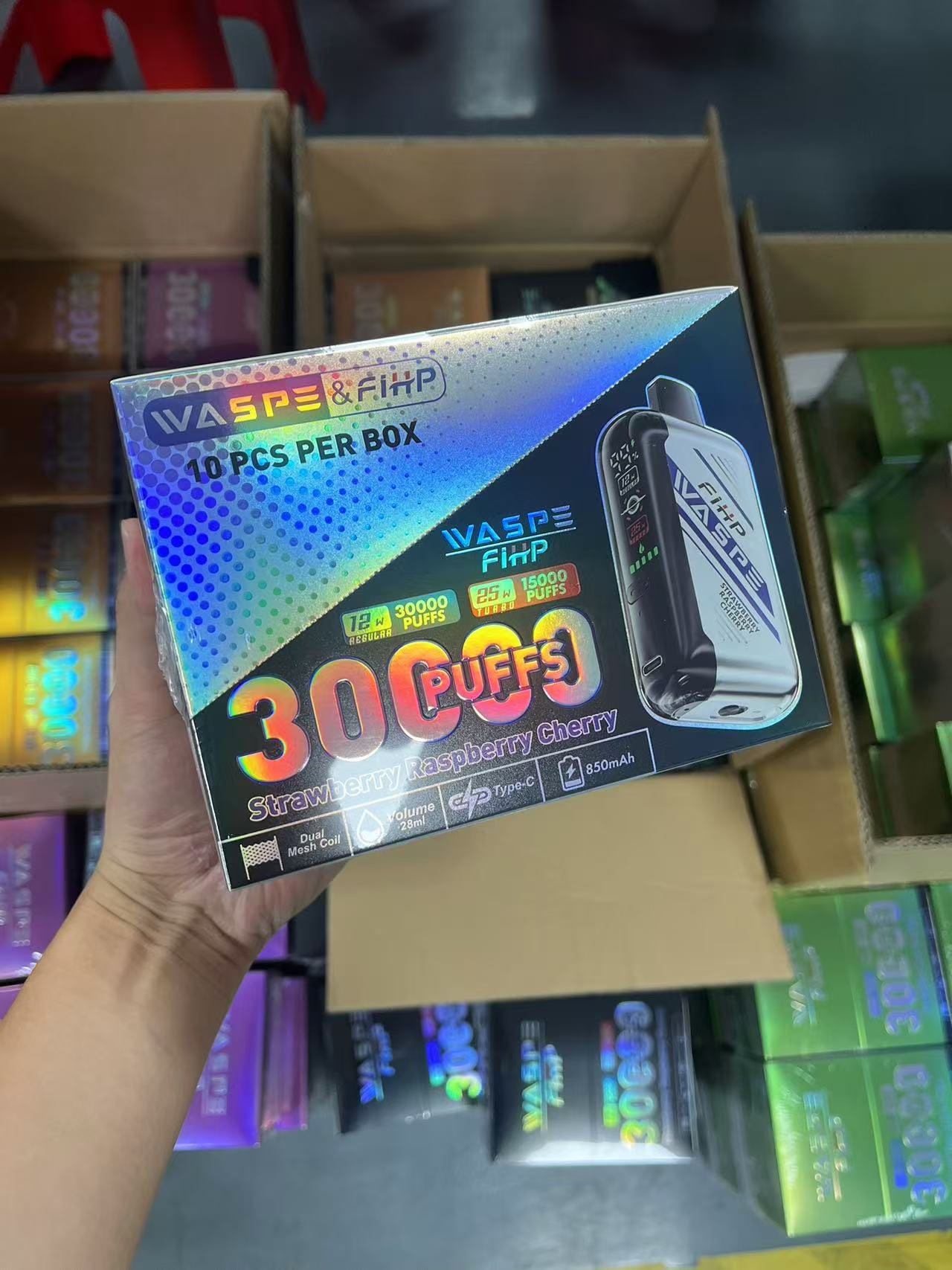 În spatele scenei: Waspe FW 30,000 Puffs Vape în fabrică În spatele scenei: Waspe FW 30,000 Puffs Vape în fabrică